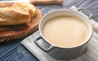 Sopa de Aipim com Cream Cheese