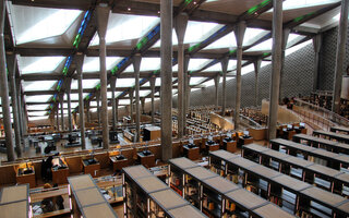 A BIBLIOTECA ALEXANDRINA