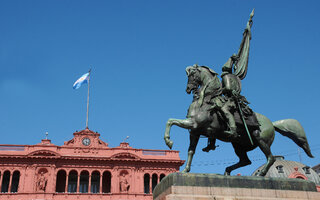 MONUMENTO GENERAL BELGRANO