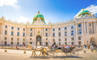 PALÁCIO DE HOFBURG