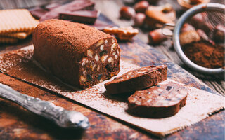 Salame de chocolate com whisky