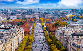 CHAMPS-ÉLYSÉES