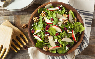 Salada de gorgonzola com maçã