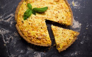 Quiche de Frango com Palmito