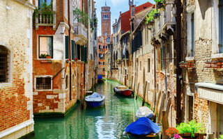 VENEZA