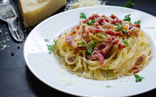 Espaguete à Carbonara