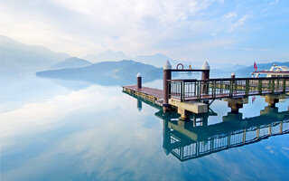 SUN MOON LAKE