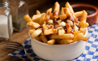 Poutine no Canadá