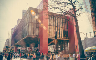 FEIRINHA DE ANTIGUIDADES DO MASP