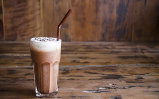 Milk-shake de café e chocolate
