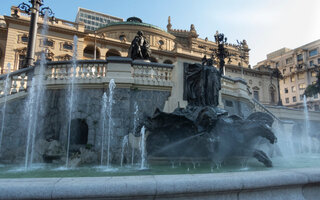 FONTE DOS DESEJOS DA PRAÇA RAMOS