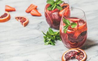 Sangria de morango e tangerina