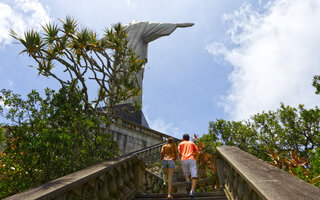 SUBIR NO CRISTO REDENTOR