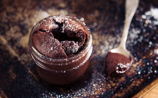 Bolo de chocolate de caneca