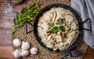 Arroz cremoso de frango com catupiry