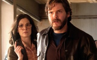 7 dias em Entebbe - AMAZON PRIME VIDEO