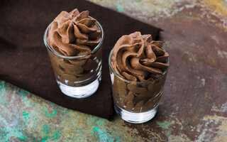 Mousse de batata-doce e chocolate