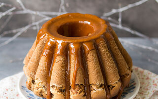 Panetone recheado de doce de leite