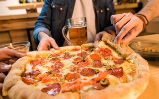 HAPPY HOUR EM UM PIZZA BAR