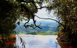 MINAS GERAIS: JANELA DO CÉU, IBITIPOCA