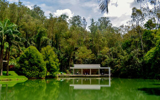 MINAS GERAIS: INHOTIM, BRUMADINHO