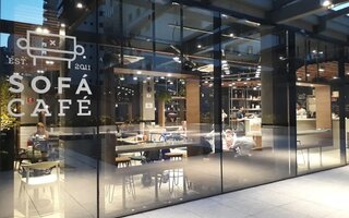 SOFÁ CAFÉ