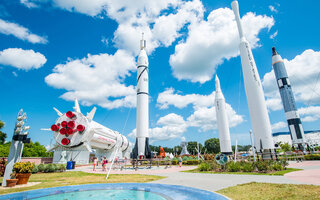 KENNEDY SPACE CENTER