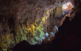 Lugares Secretos para Nadar (Séries): Grutas no Brasil S02 E02