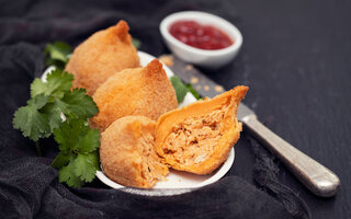 Coxinha de frango com palmito