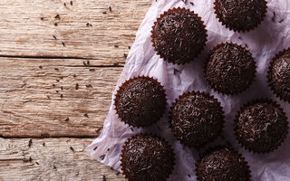 Brigadeiro de chocolate e avelã