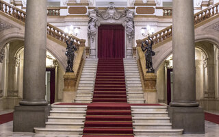 Theatro Municipal | Estação Anhangabaú da linha 3-Vermelha