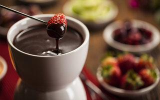 Fondue de chocolate e rum