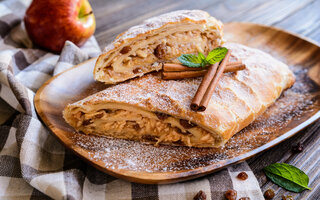 Apfelstrudel