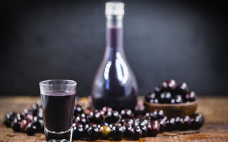 Licor de jabuticaba