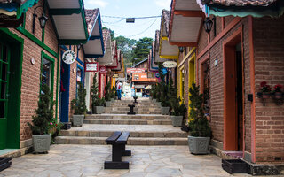 Caminhar pelo centro e visitar as galerias