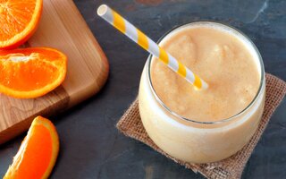 Smoothie de laranja com cenoura