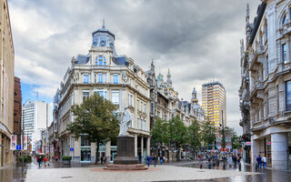 MEIRSTRAAT & PALÁCIO REAL