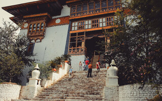 KICHU LHAKHANG