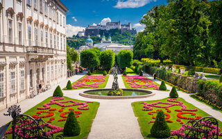 PALÁCIO E JARDINS DE MIRABELL