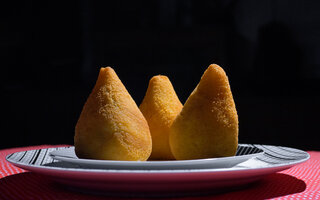 Coxinha de frango com catupiry