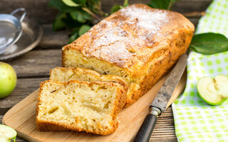 Bolo de Maçã e canela