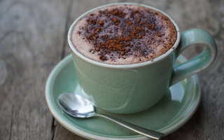 Chocolate quente com flor de sal