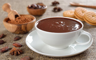 Chocolate Quente de Microondas