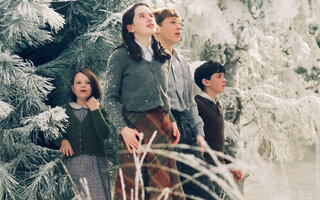 Crônicas De Nárnia: O Leão, A Feiticeira E O Guarda-Roupa - Telecine Play e Netflix