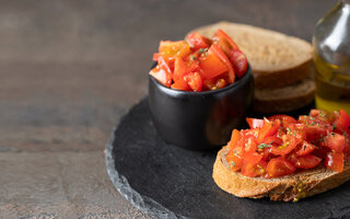 Bruschetta de Tomate