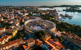 Arena de Pula