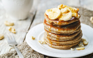 Panqueca de banana e iogurte