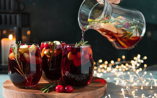 Sangria com frutas congeladas