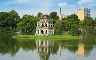 LAGO HOAN KIEM E TEMPLO NGOC SON