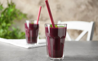 Suco de Açaí e abacaxi